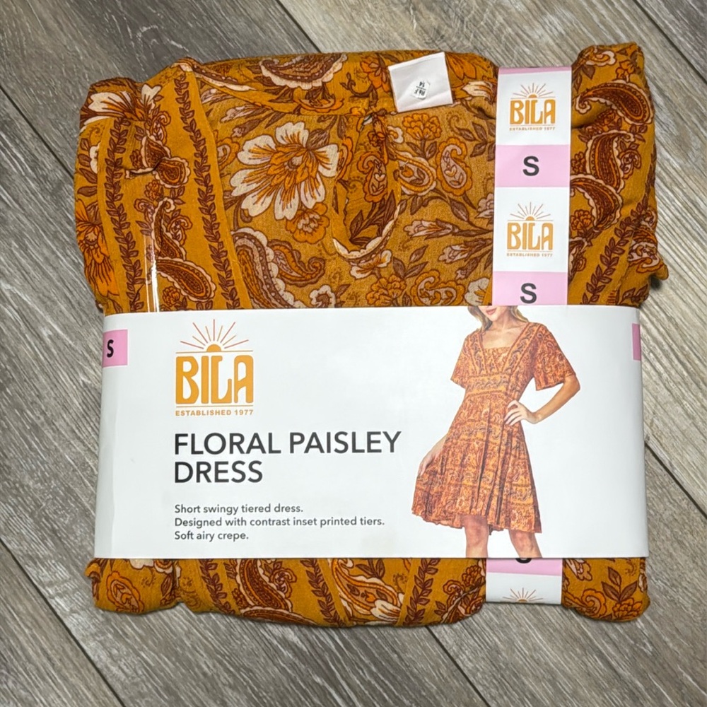 New with tags Bila floral Paisley dress